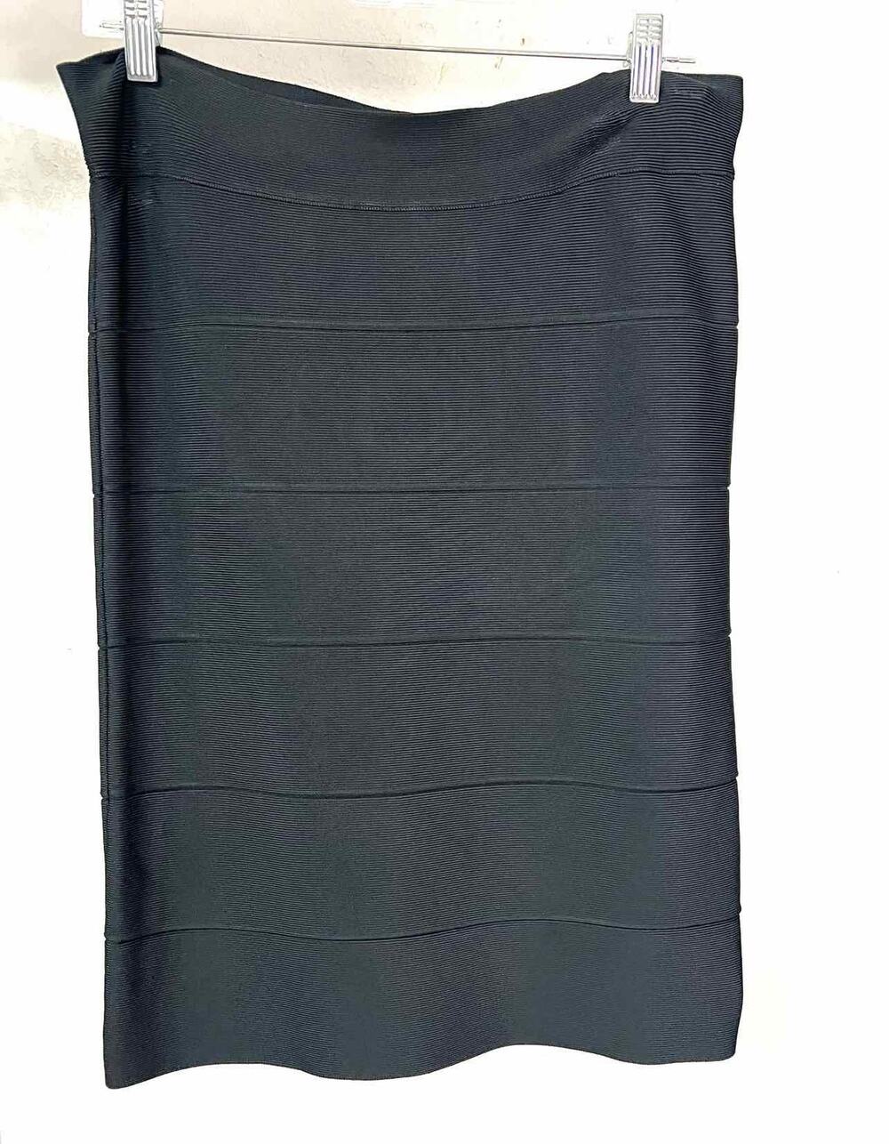 BCBGMaxazria Size L Black Banded Stretch Designer Skirt